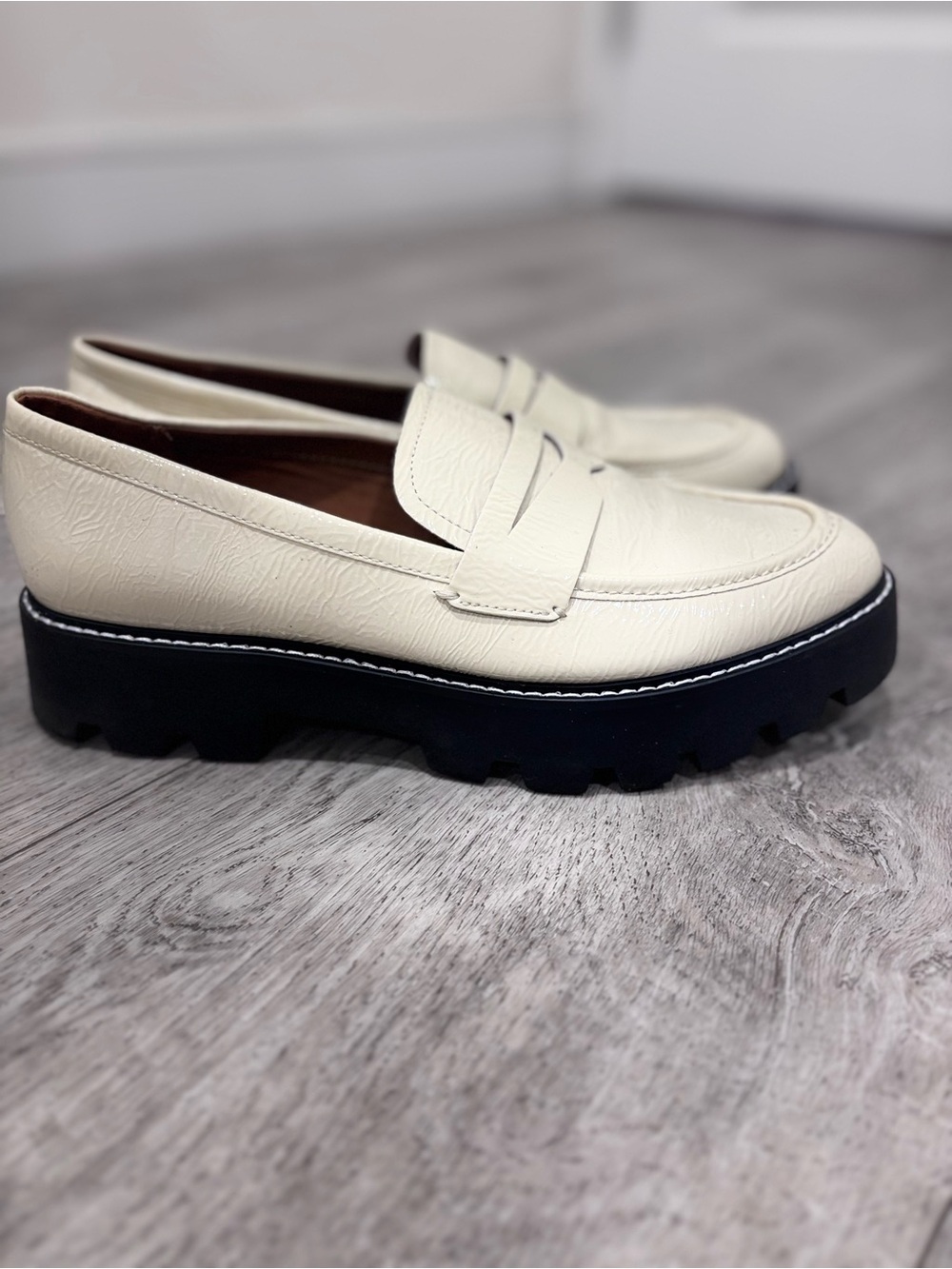 Franco Sarto Cream and Black Loafers